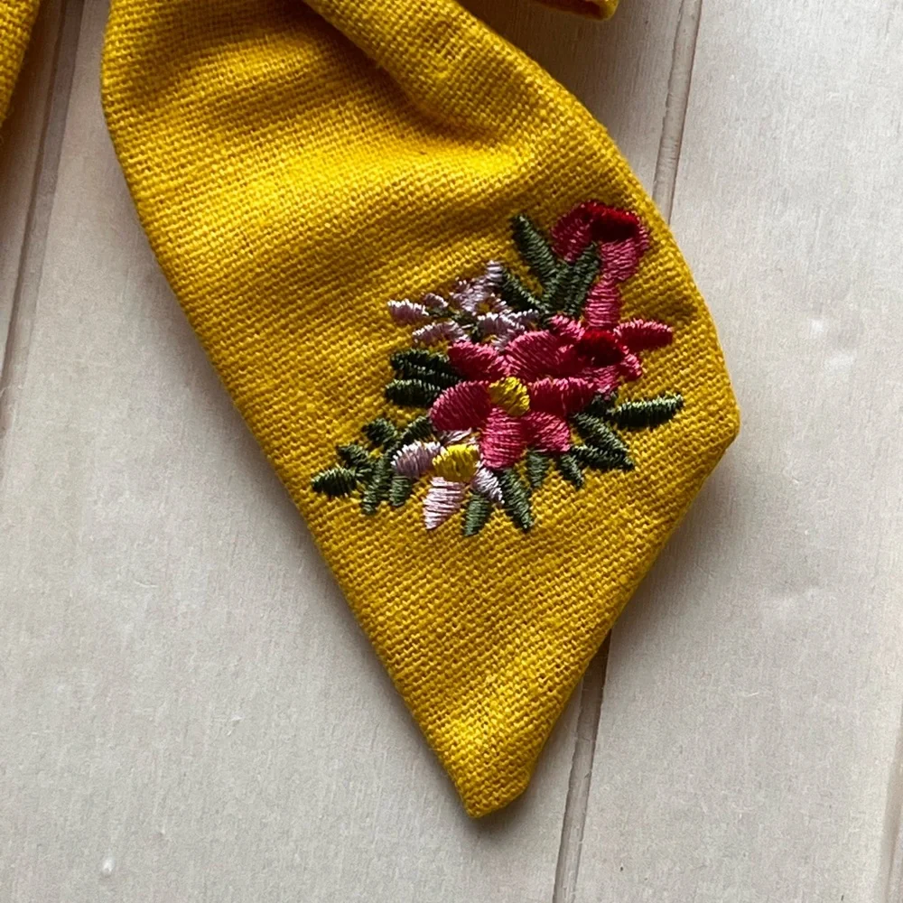 Embroidered flowers 💐 yellow Linen Hair bow clip for kids